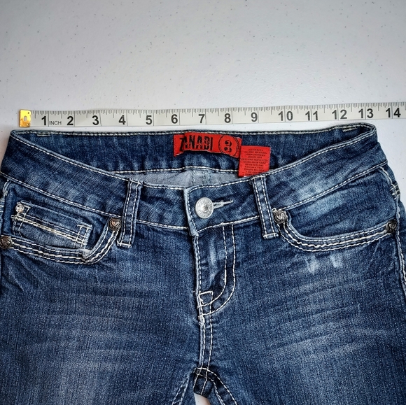 Zanadi Slim Boot Leg Rhinestone Accented Dark Wash Jeans, EUC, size 3 - Picture 5 of 7